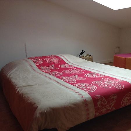 Chinchon Apartman L'Isle-sur-la-Sorgue Kültér fotó